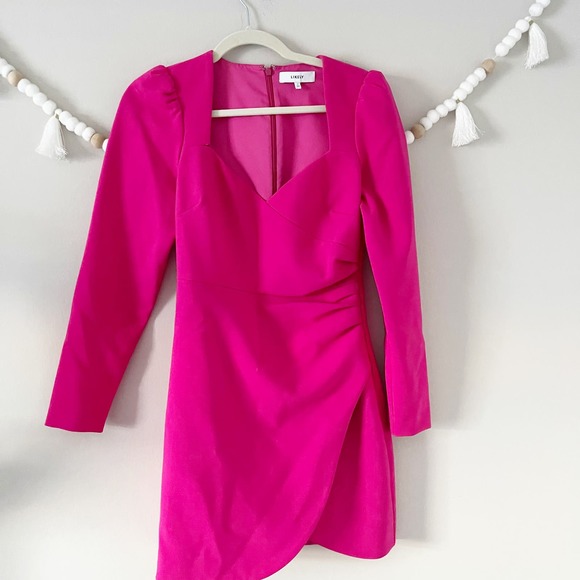 NEW Likely Kygo Mini Dress Padded Shoulders Sweetheart Neck Fuchsia Size 2 - Picture 9 of 10